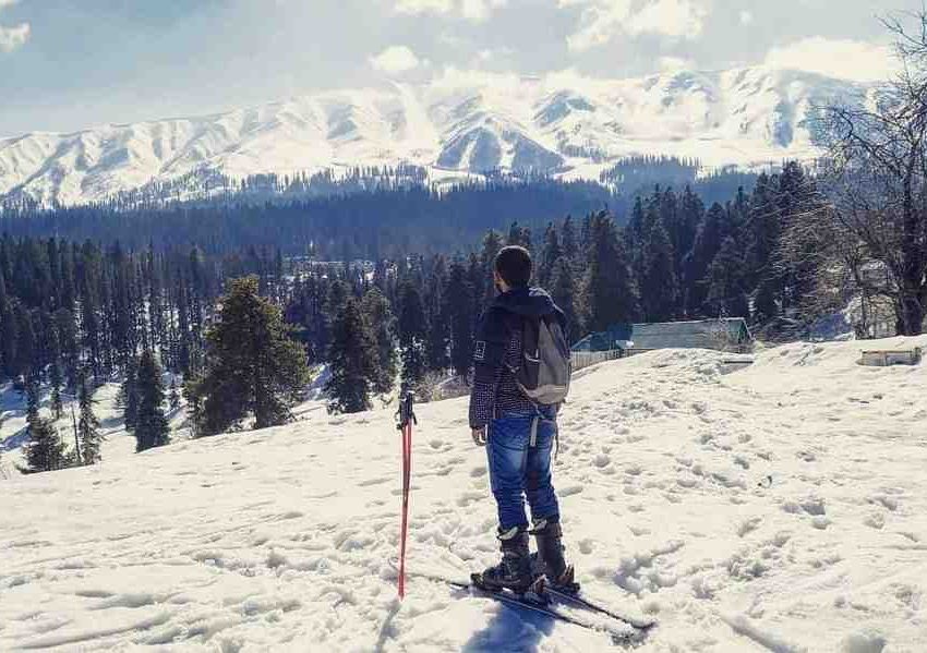 Skiing in Gulmarg