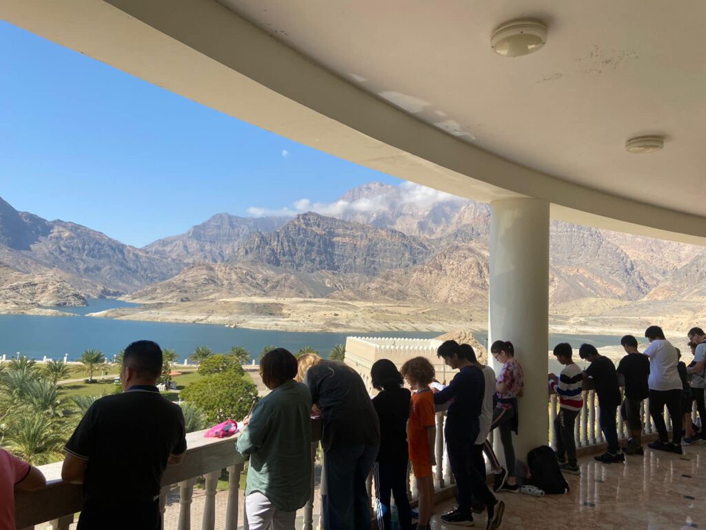 Why Oman is Heaven for Europeans: Stress-Free Life