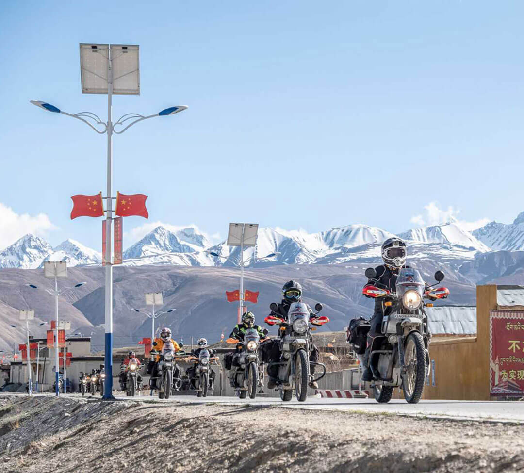Lhasa to Everest Base Camp Motorcycle Tour