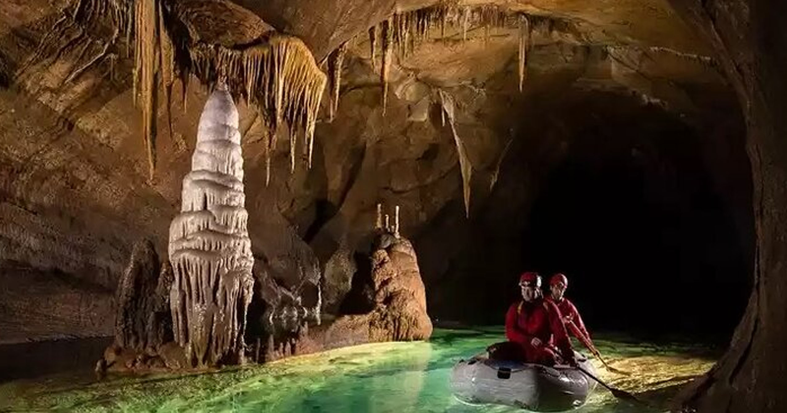 The Magic of Al Hoota